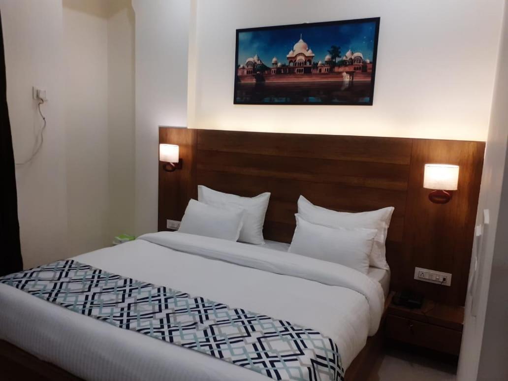 The Govindam Resort Vrindāvan Extérieur photo